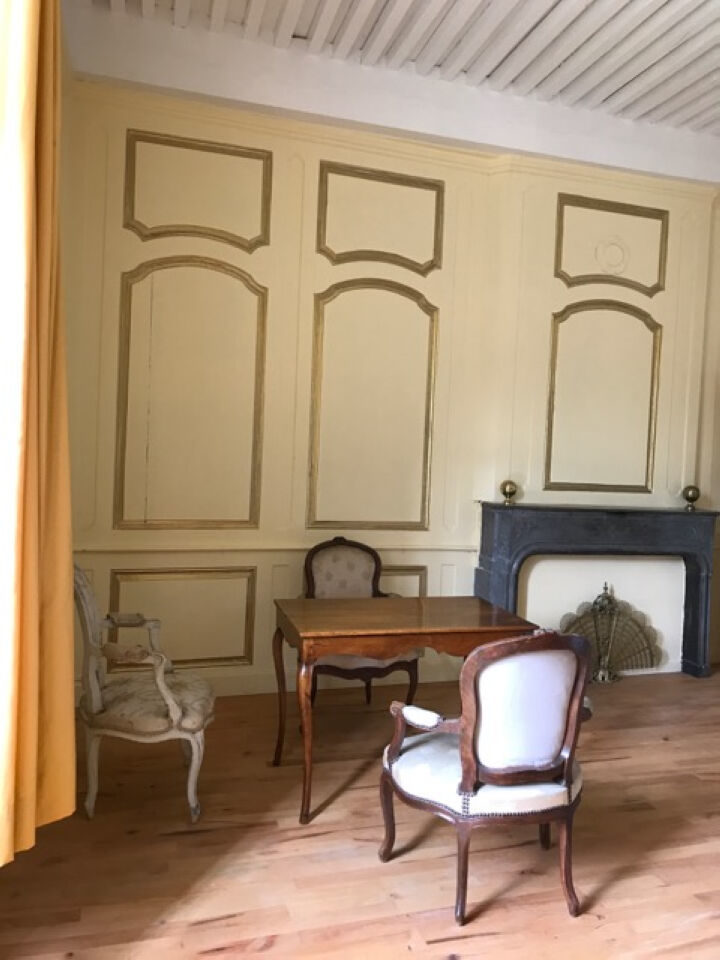La chambre jaune Chambre jaune - Le MAnoir Mouthier-Haute-Pierre